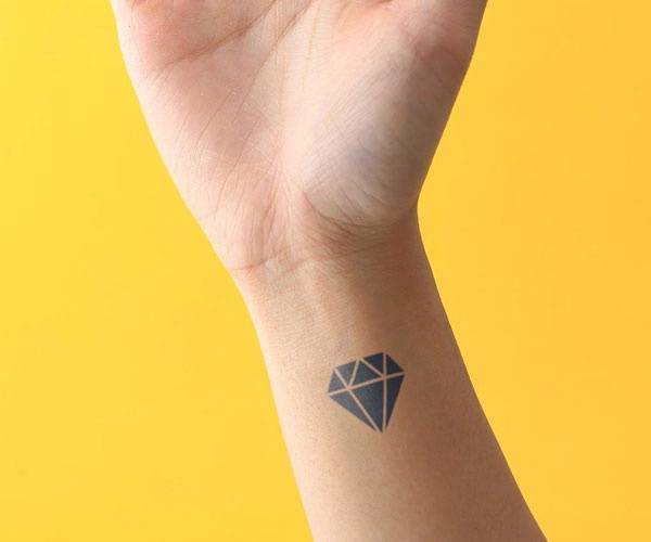 tattoo kim cương mini