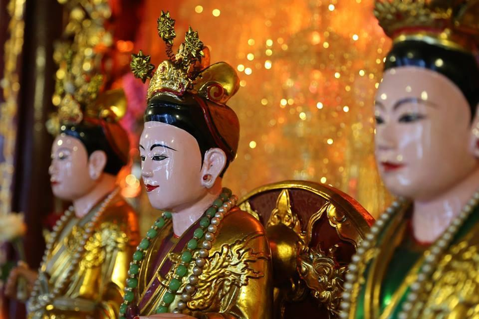 Thực hành tín ngưỡng thờ Mẫu Tam phủ: Một vài đặc trưng - Redsvn.net